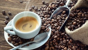 Kaffeemaschine mit Thermoskanne und Timer